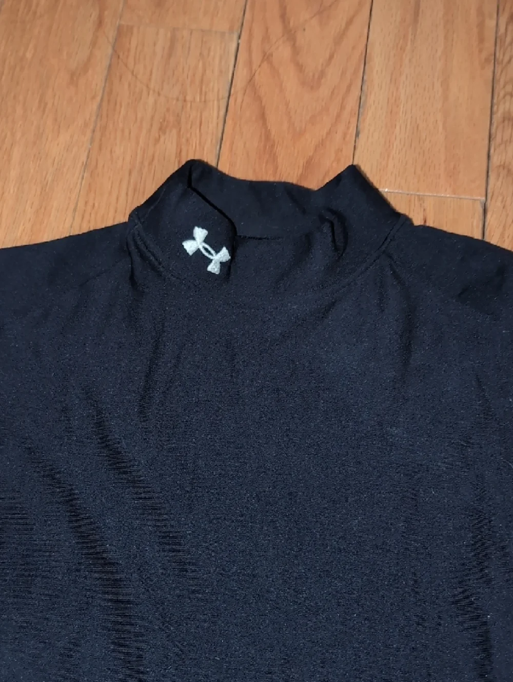 Under Armour Black Long Sleeve Mock Neck Performance Top - Picture 2 of 3